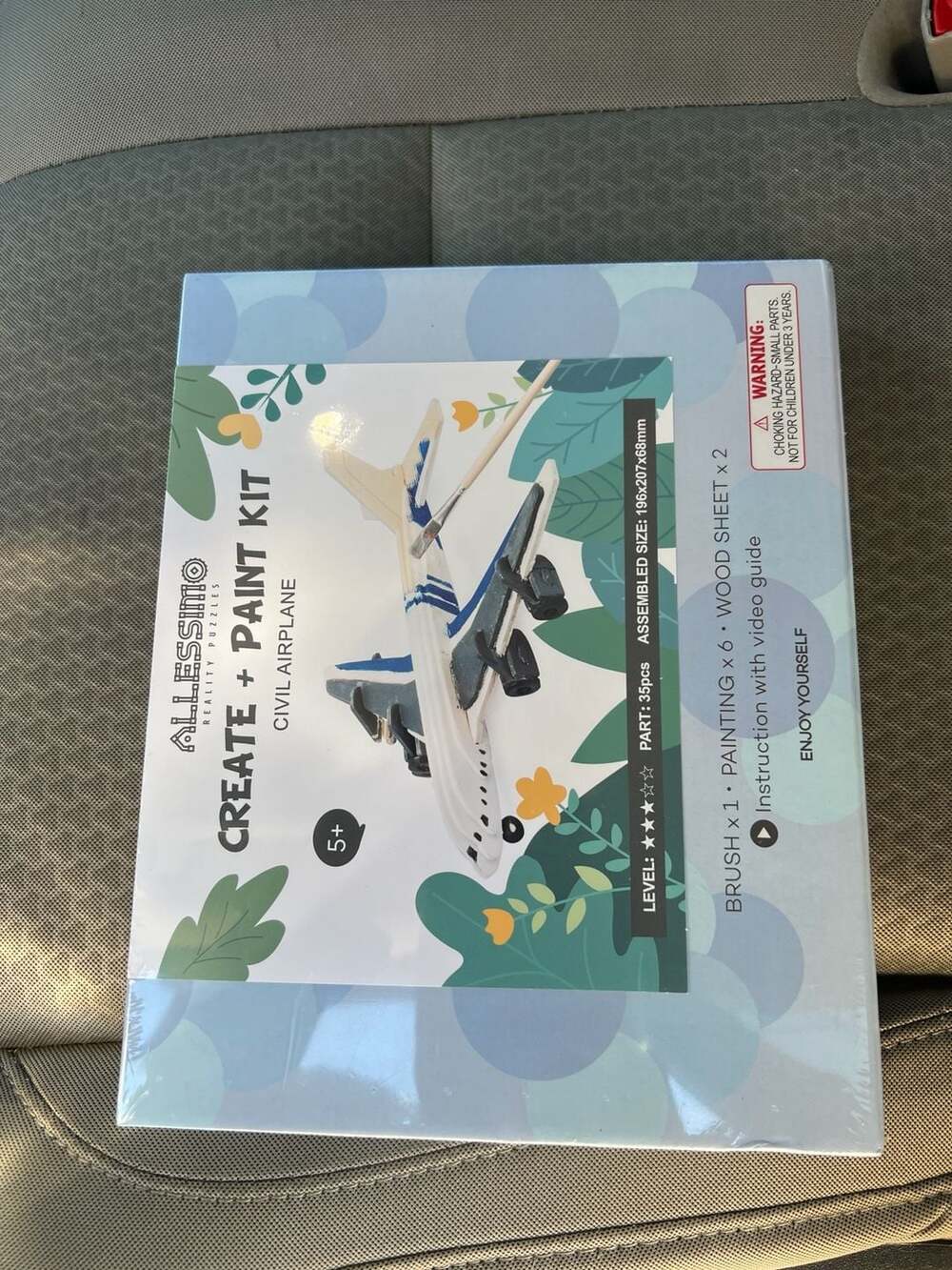 Allessimo Create + Paint Kit Civil Airplane 3D Wooden Puzzle 35 Pieces